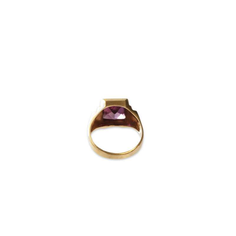 Image 4 of lot 14K  528 ct Plum Sapphire Ring
