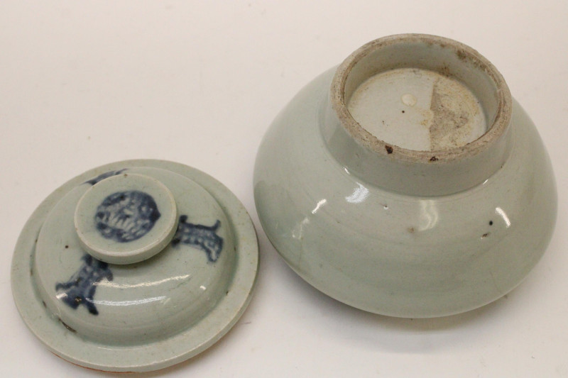 Image 5 of lot 19th C. Lidded Rice Bowls and Jar