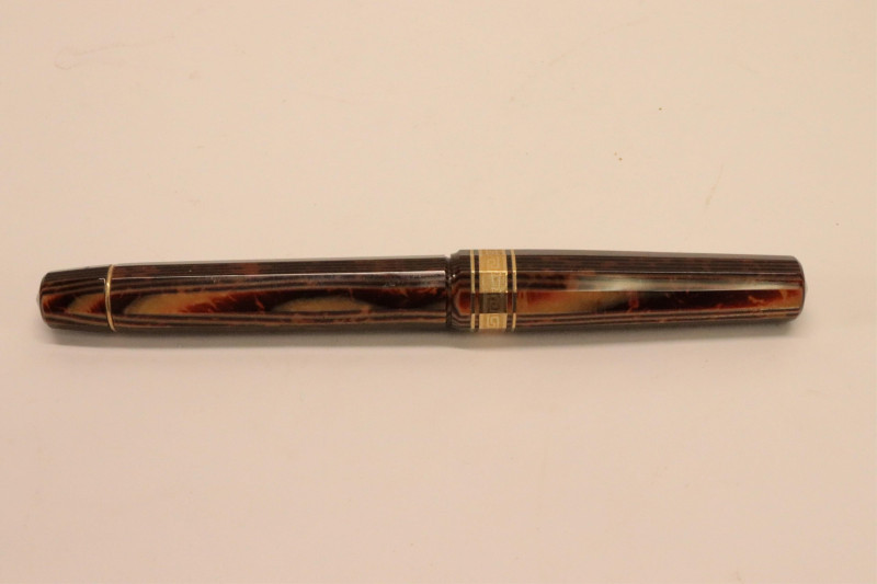 Image 3 of lot 3 Omar Fountain Pens