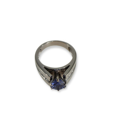 Image 2 of lot 1.92 ct Sapphire & Diamond Ring