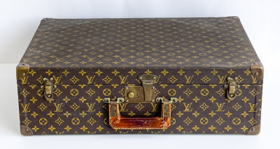 Title Louis Vuitton Monogram Canvas Suitcase / Artist