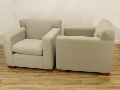 Image for Lot Pair of Contemporary Club Chairs
