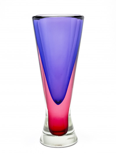 Title Flavio Poli for Seguso - Purple and Red Sommerso Vase / Artist