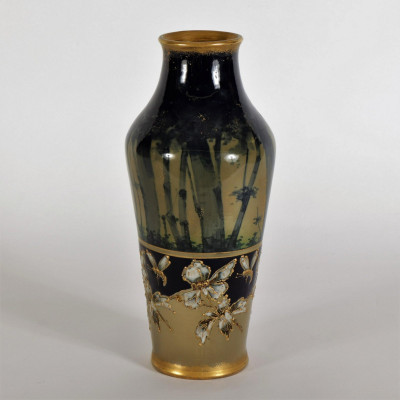 Image for Lot Amphora Gilt Pottery Vase