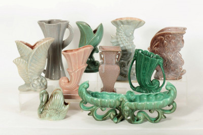 Image for Lot Gondor - 10 Pottery Vases & Centerpiece
