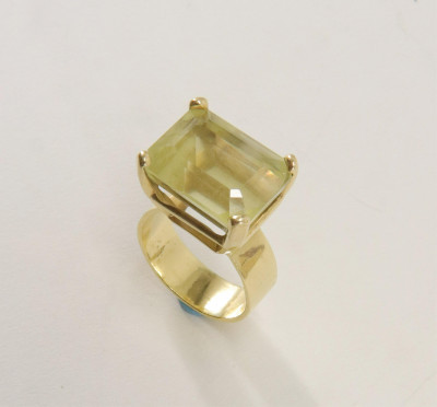 Image for Lot Yellow Citrine Cocktail Ring