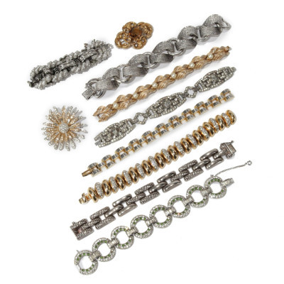 Image for Lot Group of Costume Jewelry