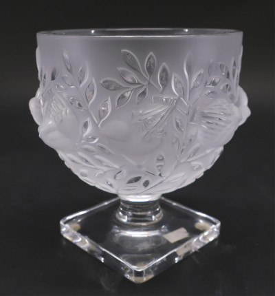 Image for Lot Lalique Glass "Elizabeth" Bowl