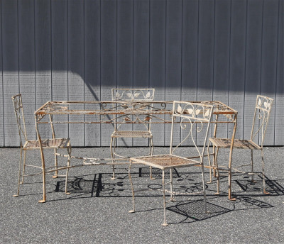 Image for Lot Painted Iron (Possibly Woodard) Outdoor Patio Set