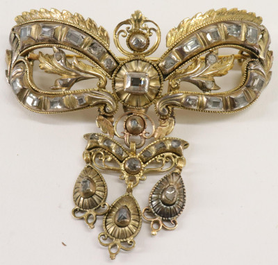 Image for Lot Antique Diamond &amp; Gold Pin