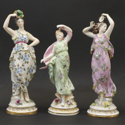 Image for Lot Continental Porcelain &apos;The 3 Graces&apos;