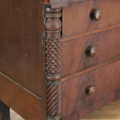Image 4 of lot 19C Chest Of Drawers Hairy Paw Feet