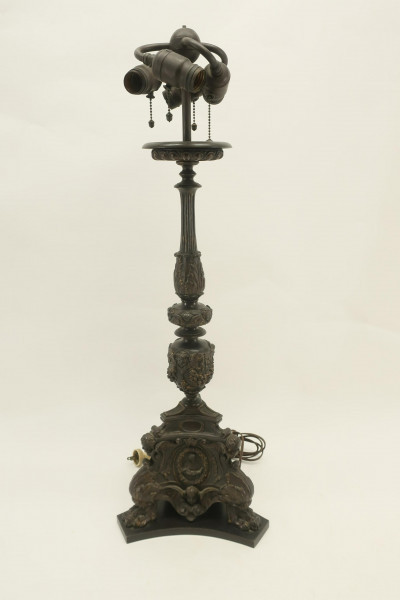 Title 3-Light Ornate Symbolized Motif Table Lamp / Artist