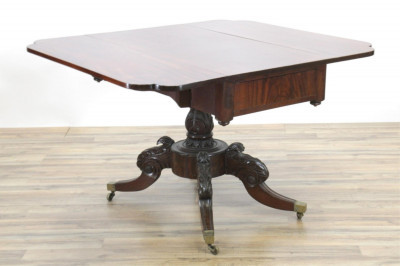 Image 4 of lot 19th C Duncan Phyfe Style Dropleaf Table