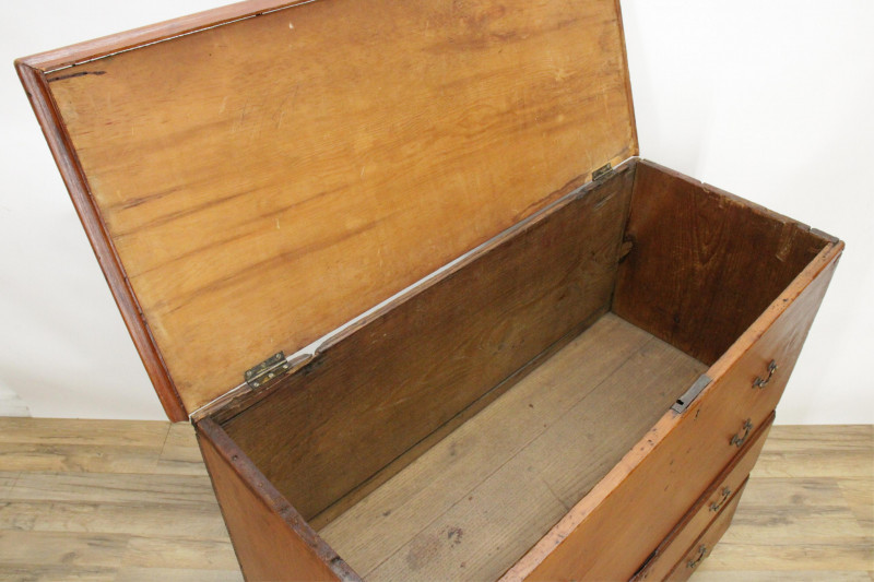 Image 5 of lot 19C Chestnut and Pine Lift Top Blanket Chest