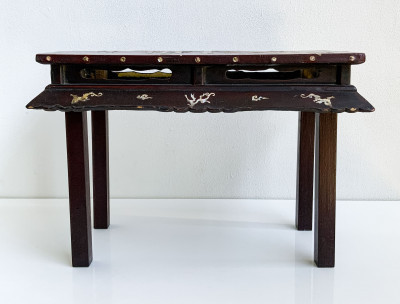 Image for Lot Japanese Lacquer and Mother of Pearl Inlaid Small Table