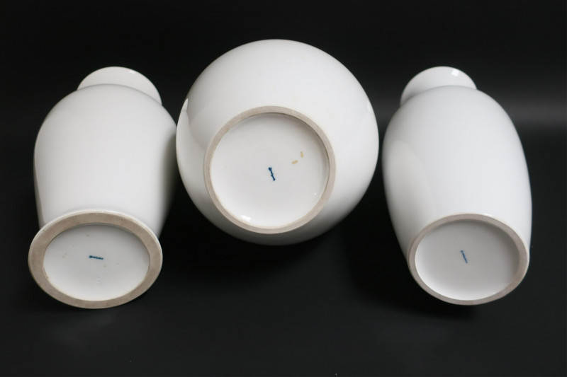 Image 4 of lot 4 KPM Large Porcelain Vases