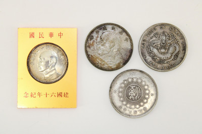 Image for Lot Republic of China 3 Silver Dollars  Silver Metal