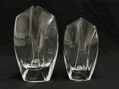 Image 3 of lot 2 Baccarat Crystal Vases