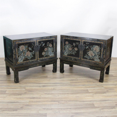 Image for Lot Pair of Chinese Painted Chests on Stands