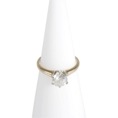 Image 2 of lot 1.21 ct Solitaire Diamond Ring