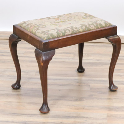 Image for Lot Queen Anne Style Mahogany Bench
