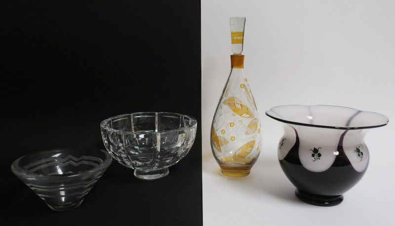 Image 1 of lot 3 Art Deco Glass Bowls & Decanter