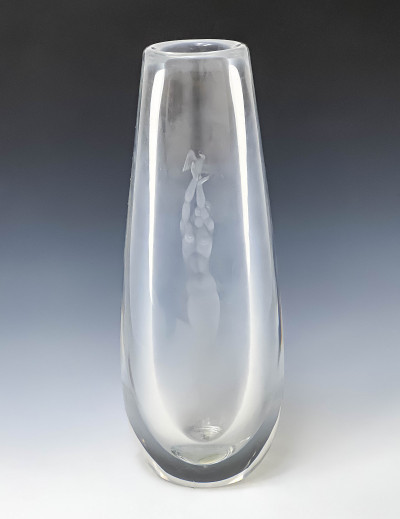 Title Vicke Lindstrand for Orrefors - Vase with Figural Decoration / Artist