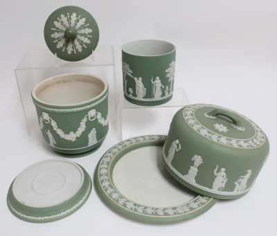 Image 2 of lot 3 Wedgwood Green Jasper Dip Containers