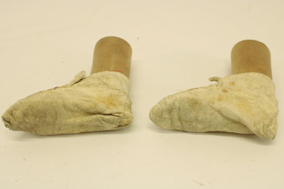 Image 4 of lot 2 Pair Native American Child&apos;s Moccasins