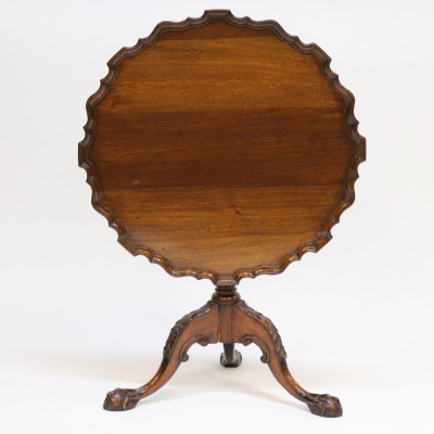 Image for Lot Chippendale Style Mahogany Tilt-top Table