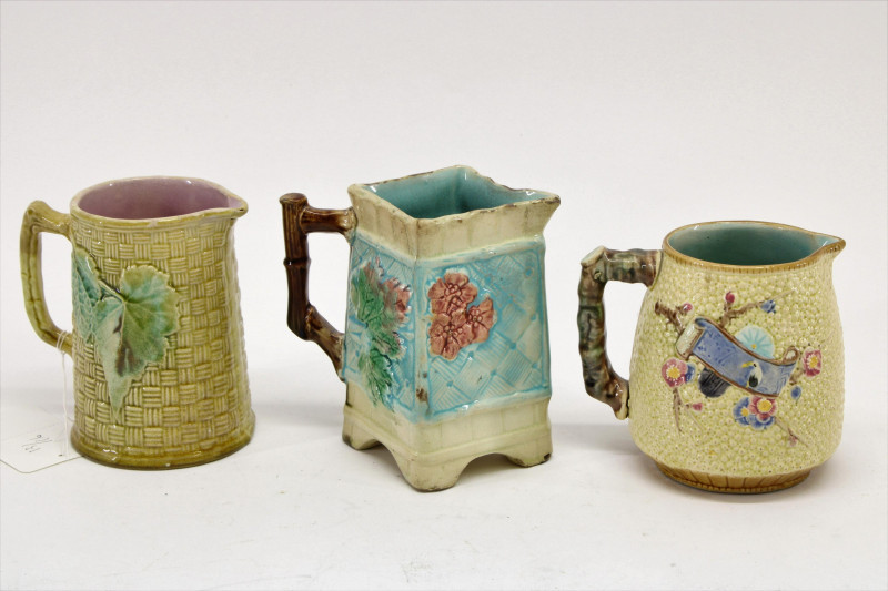 Image 4 of lot 16 Majolica Pieces