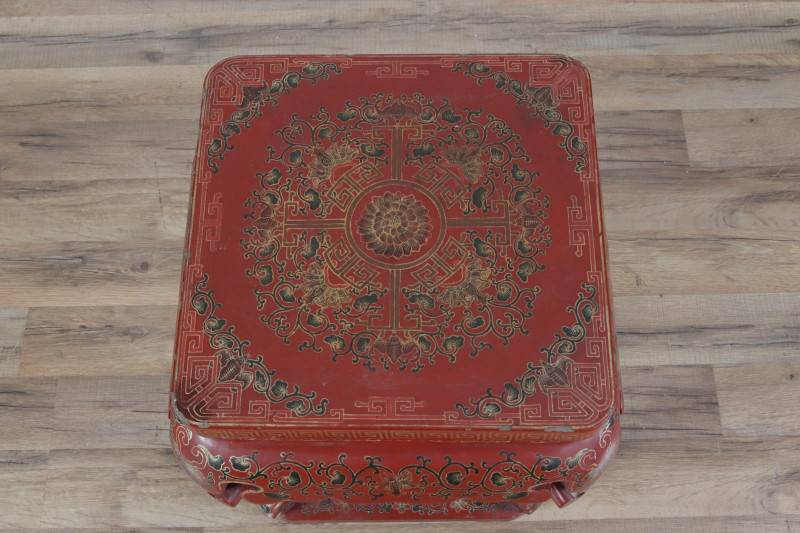 Image 5 of lot 2 Chinese Gilt Scarlet Lacquer Low Pedestals
