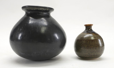 Image for Lot 2 Korean Glazed Earthenware Vases