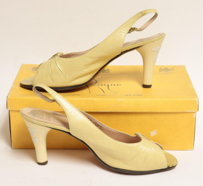 Image for Lot Raynes Leather Shoes, Wedgwood High Heels