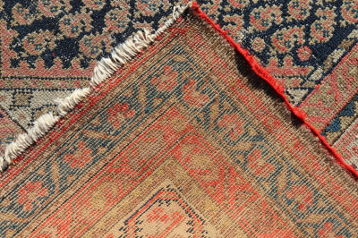 Image 5 of lot 2 Persian Rugs 4'10' x 9'8' and 4'3' x 6'1'