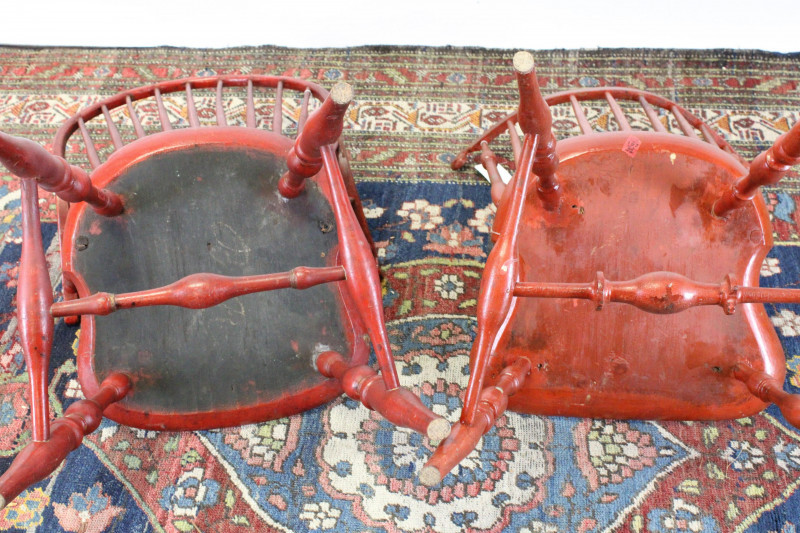 Image 6 of lot 2 American Red Painted Windsor Chairs, 18th C.