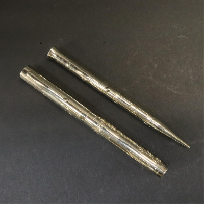Image for Lot 18K Sheaffer&apos;s Fountain Pen Mechanical Pencil Set