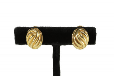 Image for Lot Pair of Tiffany & Co 18k Swirl Earrings
