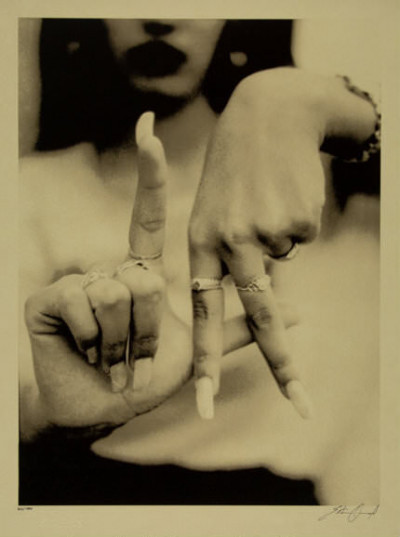 Title Estevan Oriol - LA Fingers / Artist