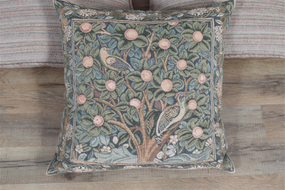 William Morris Design Pillow and others