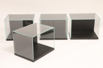 Image for Lot 4 Glass & Wood Cubes