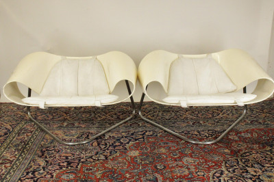 Image for Lot Pair of Leonardi  Stagi for Bernini Ribbon Chairs