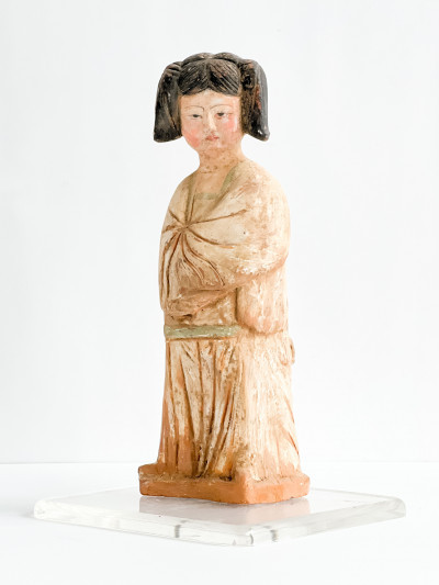 Chinese Painted Pottery Court Figure
