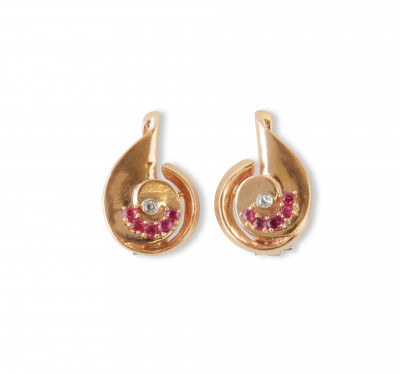 Art Deco Rose Gold  Diamond Earrings