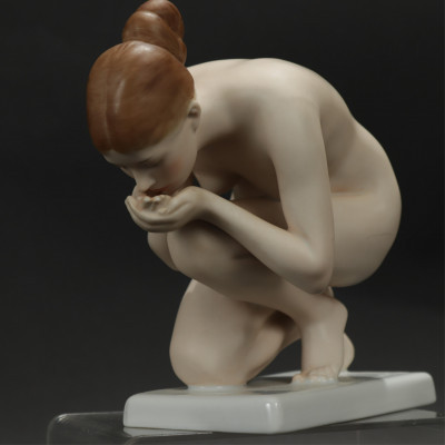 Image 5 of lot 2 Rosenthal Porcelain Nude Female Figures