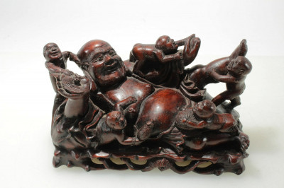 Image 8 of lot 4 Chinese Wood Deities and Figural Groups