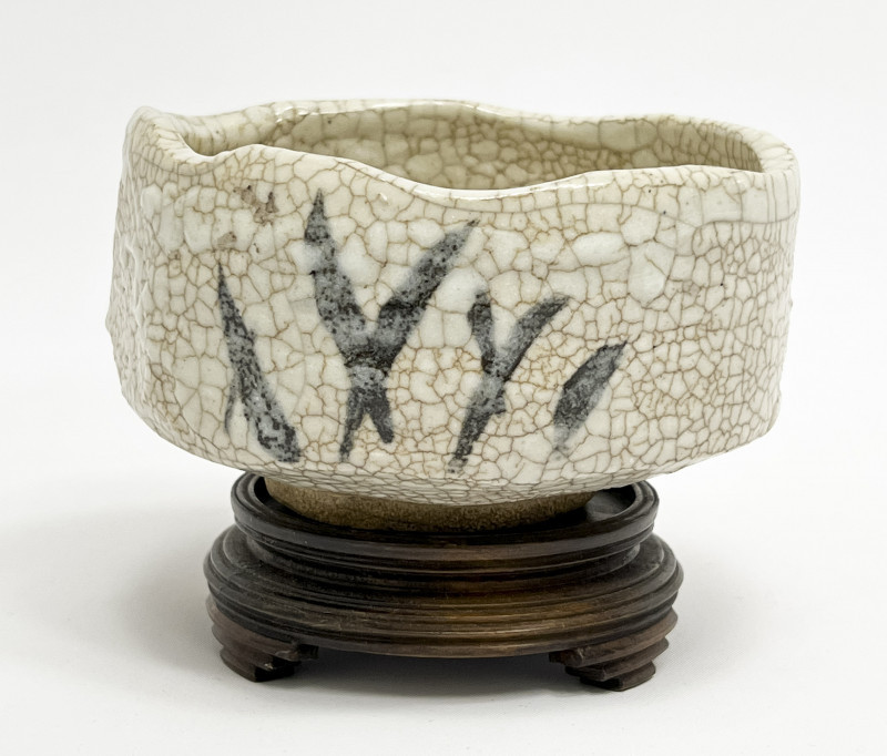 Japanese Shino ware Tea Bowl (Chawan) with Bamboo Decoration