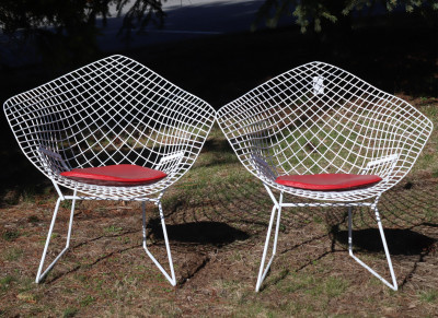 Pair Bertoia Design White Diamond Wire Chairs