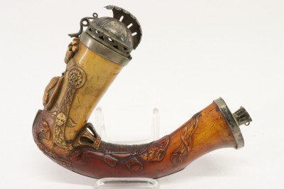 Image 4 of lot 4 Pipes, Meerschaum, silverplate, pewter